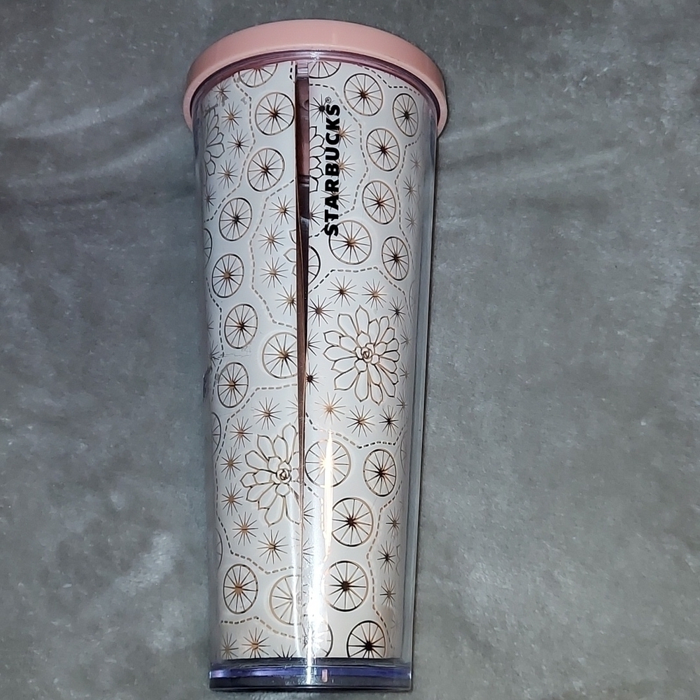 Starbucks Cactus Tumbler Pink Peach Venti Floral Flower Rose Gold. No straw